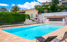 Bas De Villa, Piscine, 3 Etoiles